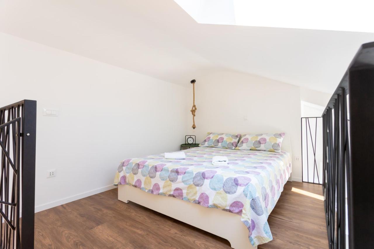 Franko & Ana Apartments คิร์ก ภายนอก รูปภาพ